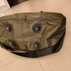 Brand New, Travel Duffle Bag (40 litres)