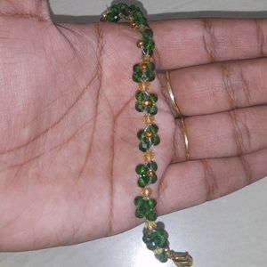 A Green Crystal Bracelet