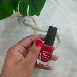 INSIGHT Red Nail Polish 💅