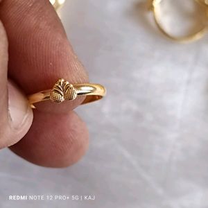 Leaf Design Toe Ring