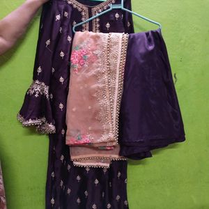 Pant Kurta Set With Organza Dupatta