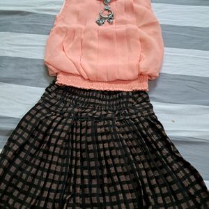 Skirt Top + Baby Bibs