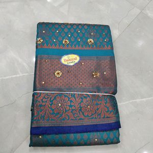 Brocade Jhalak With Stone Work