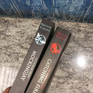 The Hunger Games 2 Books Set Suzanne Collins