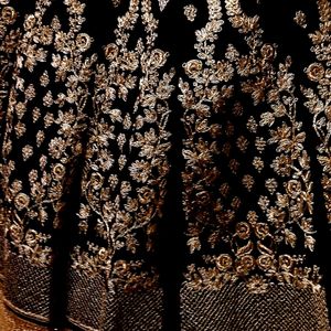 ✨Royal Embroided Lehenga 🥰