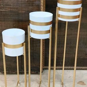 Set Of 3 Metal Stand Pot For Home Decor