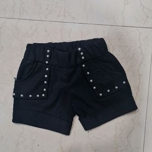 Black Girls Shorts - 6-12m