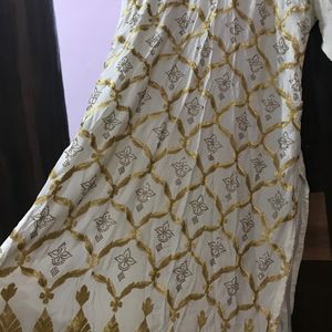 Full Zari Work Dupatta And Kurti