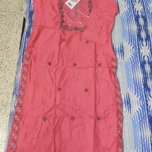 Pink New Kurti With Sequence And Thread Work