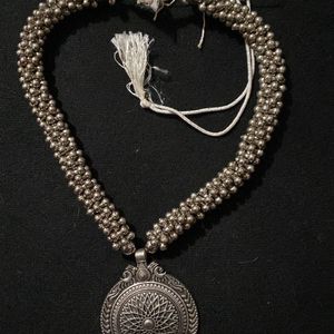 Silver Royal Necklace