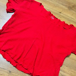 Red Top Can Be Used As Half shoulders