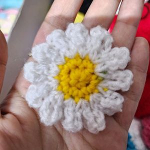 Daisy Crochet Keychain