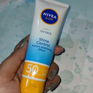 Nivea UV Face Sunscreen