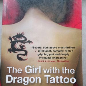 The Girl With Th Dragon Tattoo 📖