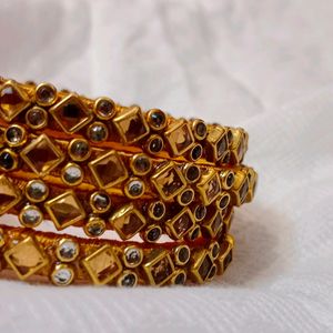 Golden Kundan 4 Bangles