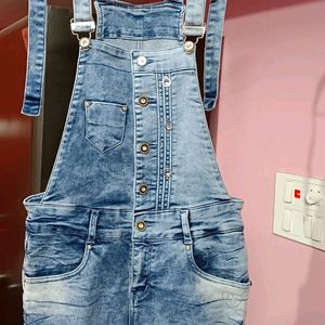 Dungaree