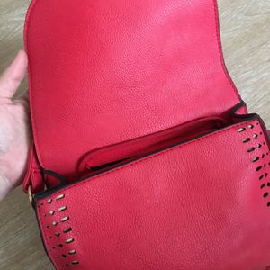 Preloved Sling Bag