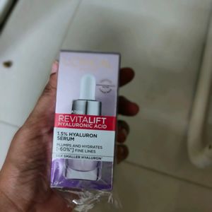 Loreal Revitalift 1.5% Hyaluronic Acid Serum