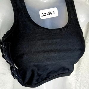 32 Size Black Look