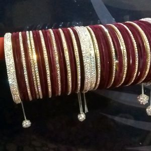 Beautiful Shining Bangles Set