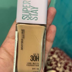 Maybelline New York Superstay Foundation