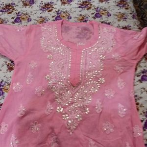 Chikankari Kurta With Gotta Patti Work