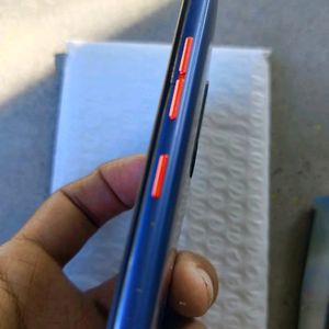 POCO F1 6GB RAM