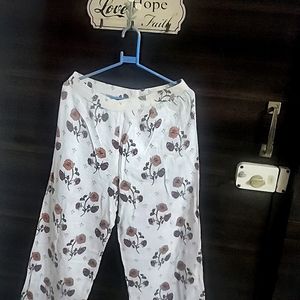 💝💝💝Floral Flare Pants