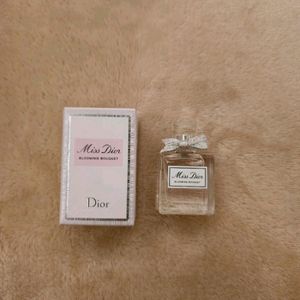 Miss Dior Miniature