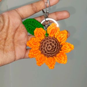 Crochet Sunflower Keychain 🌻💕