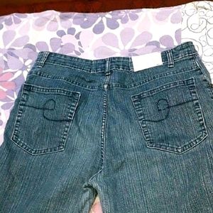 32 Waist Jeans