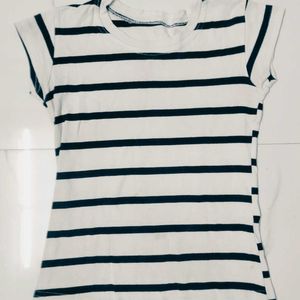 Printresty Black & White STRIP TOP