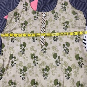 Women Green Color Stiched Suit