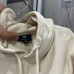 H&M beige Sweatshirt