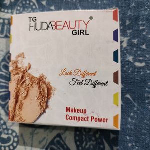 Huda Beauty Makeup Compact Powder.