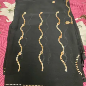 Black Embellished Saree With Blouse