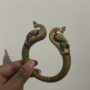 Peacock Gold Press Bracelet