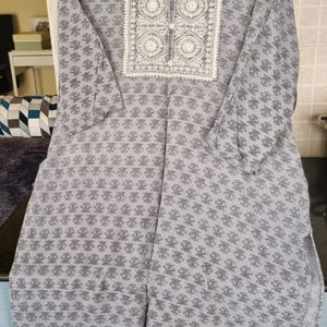 Grey Kurti Kurta With Embroidered Neck Detailing