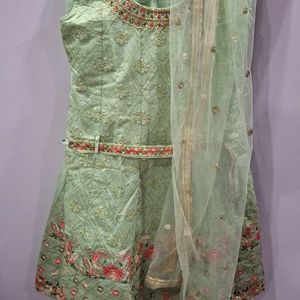 Kurts Set With Duppata And Sharara