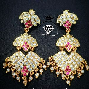 Premium Impone Earrings