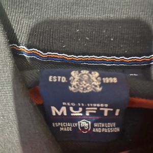 Mufti men Striped Half Sleeves XL Tshirt
