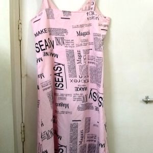 Pink Newspaper print dress 🌸