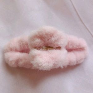 Fluffy Pink Claw Clip