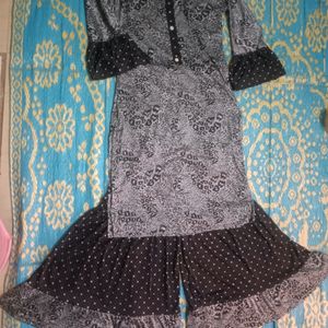 Kurti With Garara