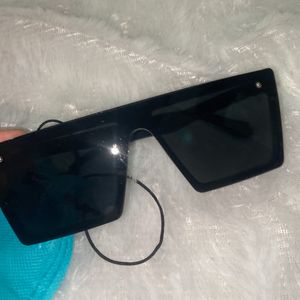 Black Sunglasses Unisex With Cover