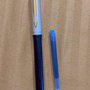 Parker in blue pen, package of 1