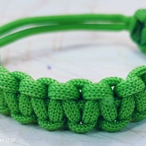 Bracelet Green Colour