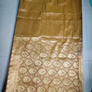 (New) Beautiful Banarasi Pattu Saree