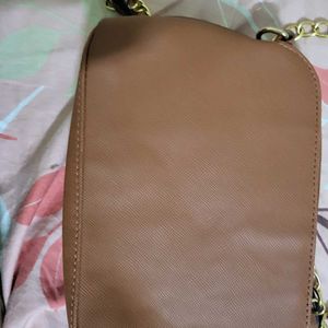 Lavie Sling bag