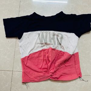 Set Of 4 T-shirts.